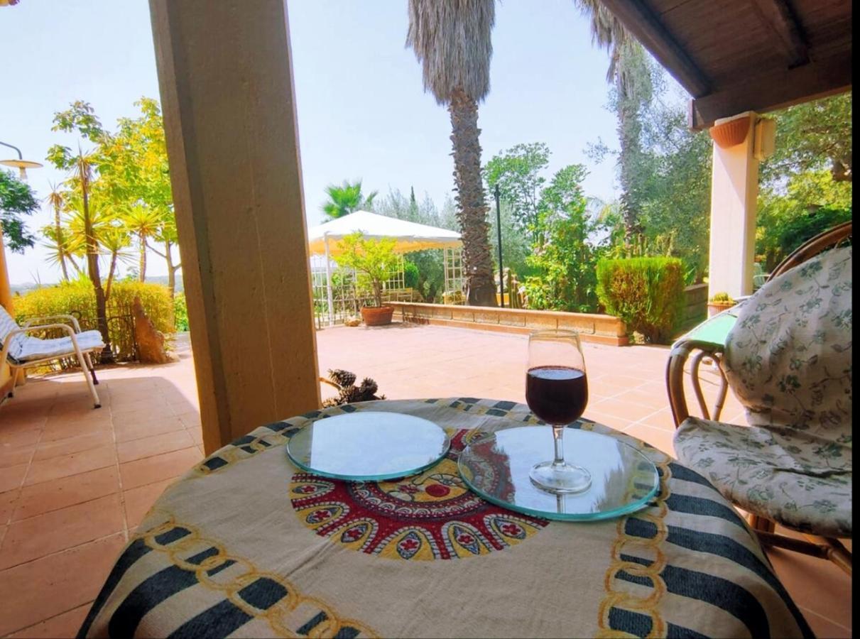 Donna Caterina House, Autentica Oasi Di Confort E Relax Nel Cuore Della Sicilia Pietraperzia Exterior foto