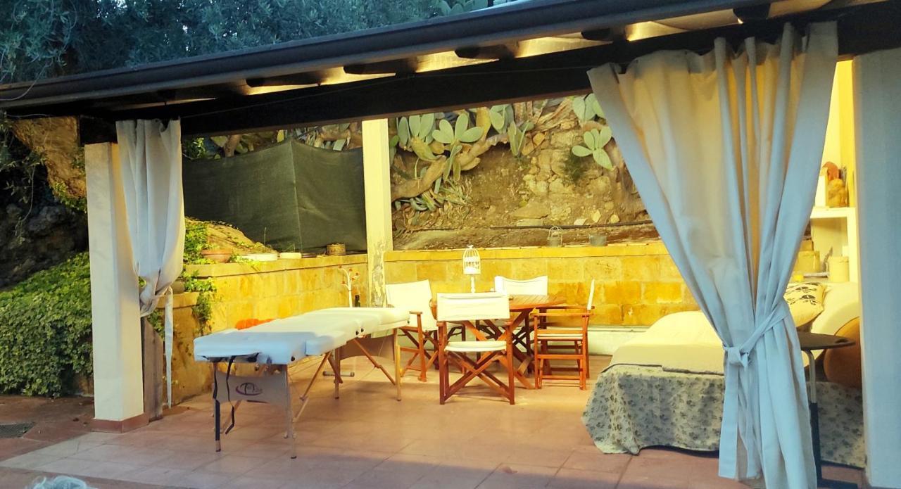 Donna Caterina House, Autentica Oasi Di Confort E Relax Nel Cuore Della Sicilia Pietraperzia Exterior foto